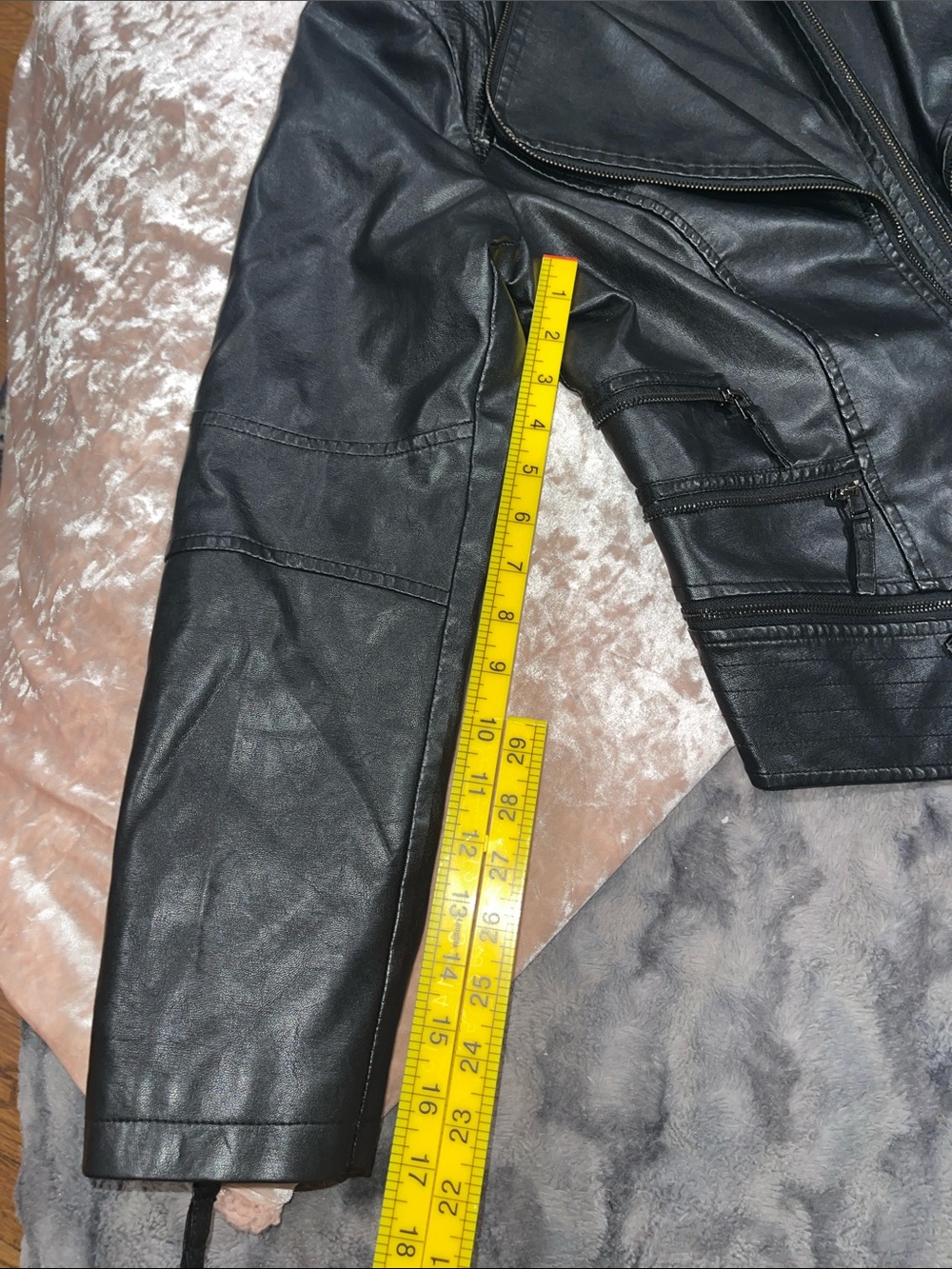 chouyatou Women's Black Leather Moto Jacket - Picture 4 of 10